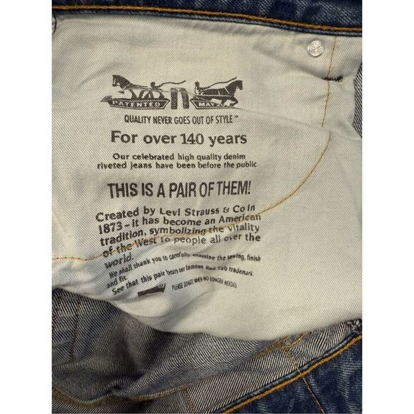 Levi’s Men’s 505 Jeans Sz. 40 X 30 Classic 5-Pocket Straight Leg - Picture 9 of 10